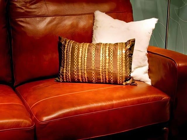 Leather Sofa Cleaners in Glossop